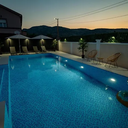 아파트 Amon Private Pool *